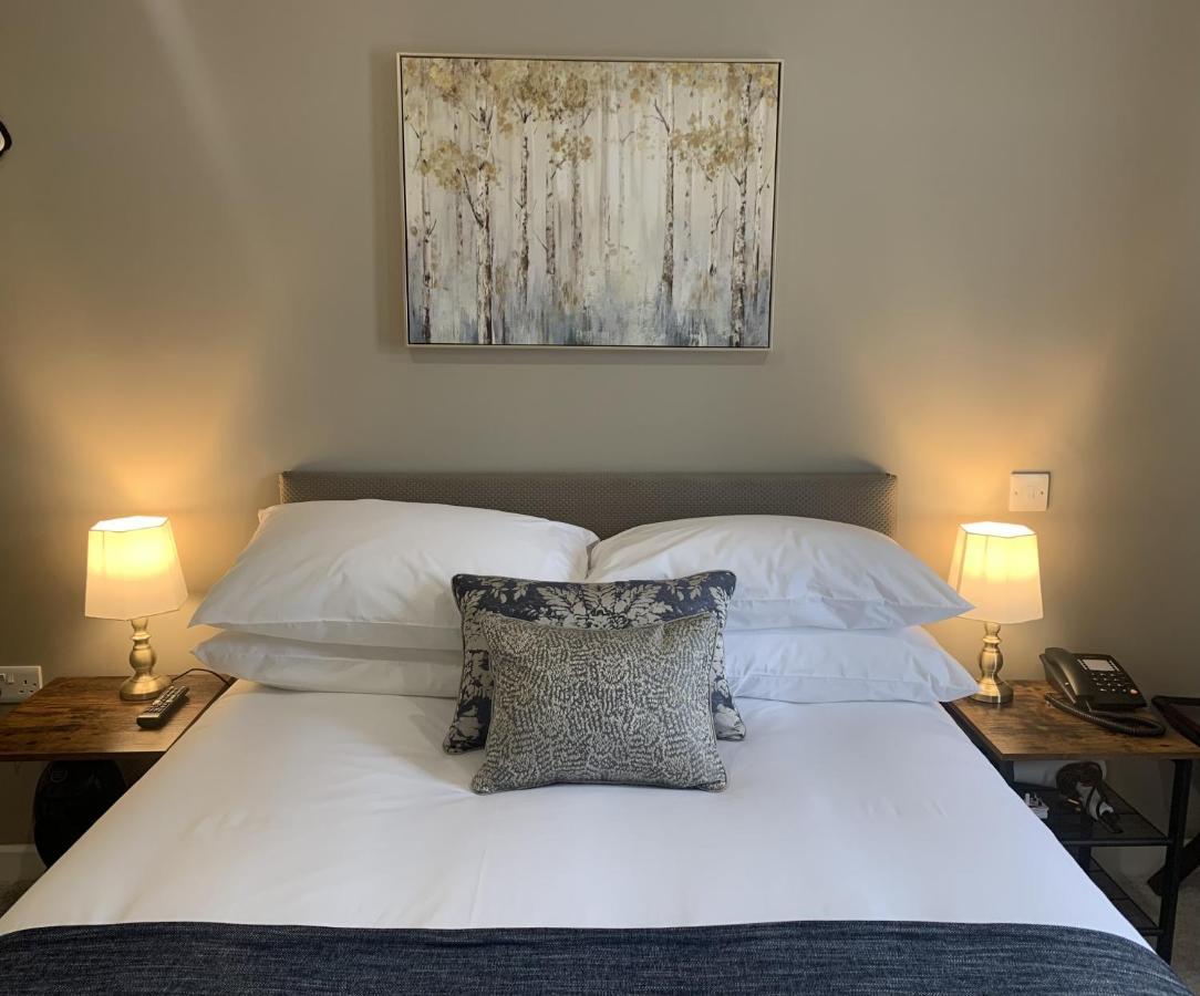 The Cedar Country Hotel Bellway Eksteriør billede
